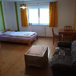 Apartamento Im Seidlerhof Mit Balkon Und Garten