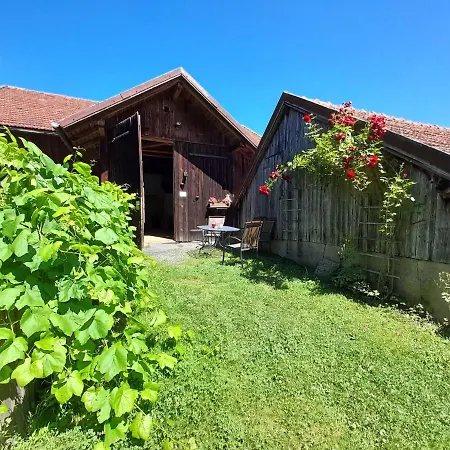 Im Seidlerhof Mit Balkon Und Garten